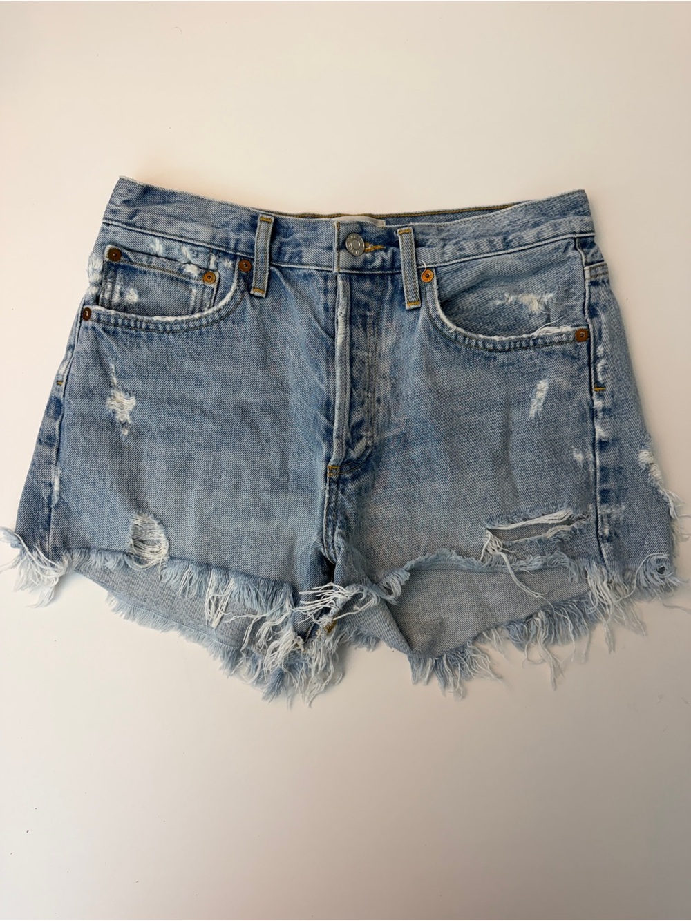 Agolde Parker Vintage Cut Off Short in Swapmeet, Size 27 - Picture 4 of 7